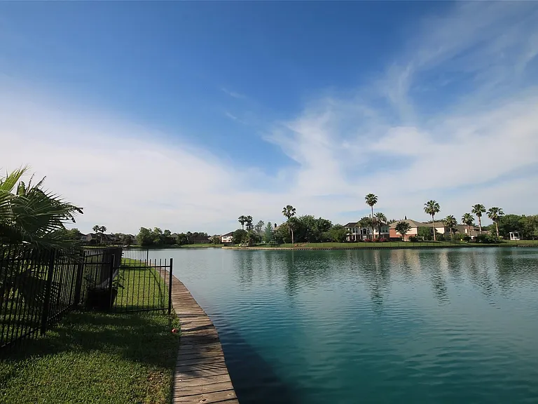 6714 Portuguese Bend Dr — Photo 25