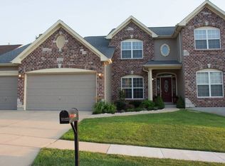 1122 Spring Lilly Ct, High Ridge, MO 63049