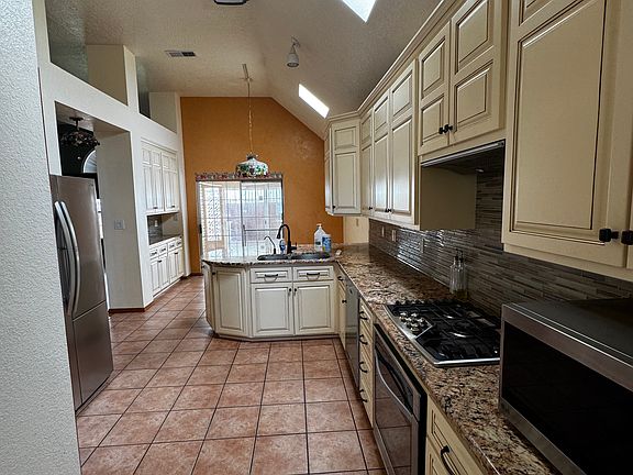 5th image of 7615 Richmond Hill Rd NW