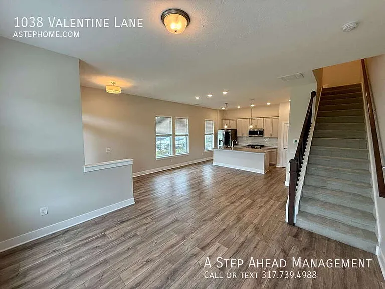 1038 Valentine Ln — Photo 24