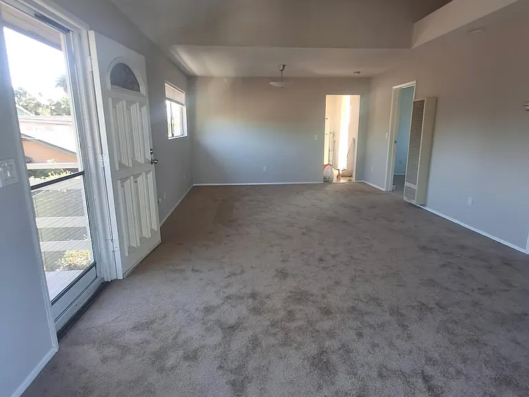 833 Gladys Ave — Photo 18