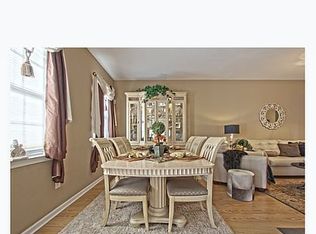 8 Holden Way, Robbinsville, NJ 08691