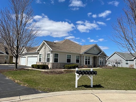 2nd image of 21252 Legion Lake Ct
