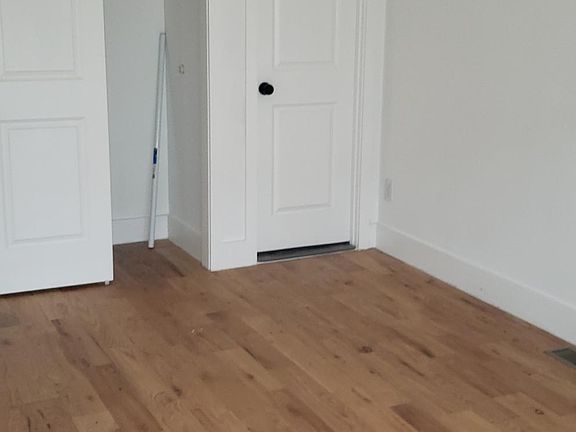 5th image of 6817 Avenue T #1