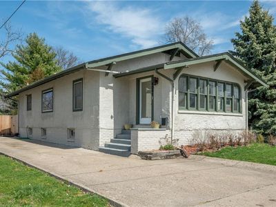 4049 Plainview Dr, Des Moines, IA, 50311