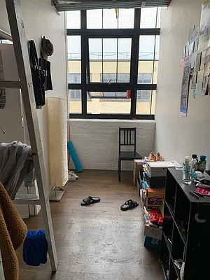 Rented by Carnegie Management Inc | media 8