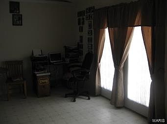 5th image of 603 Shenandoah Ave