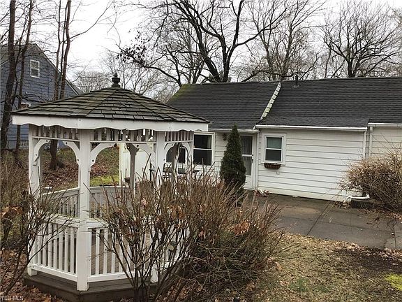 5th image of 1161 Overton Dr