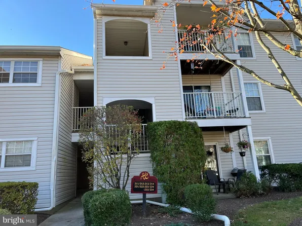 224 Walden Cir, Robbinsville, NJ 08691