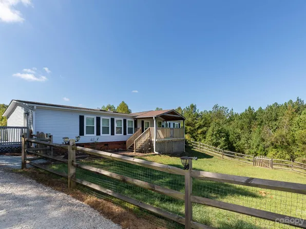 748 Sidney Cornwell Ct, Catawba, SC 29704