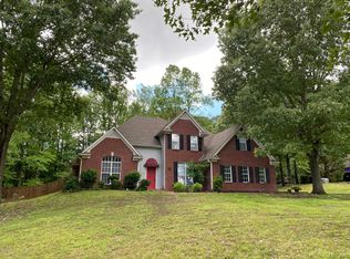 2303 Oak Creek Dr, Hernando, MS 38632