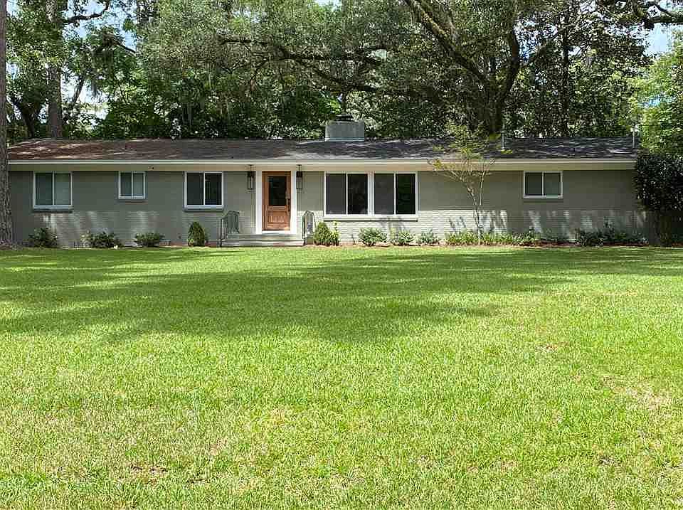 1st image of 612 Lothian Dr
