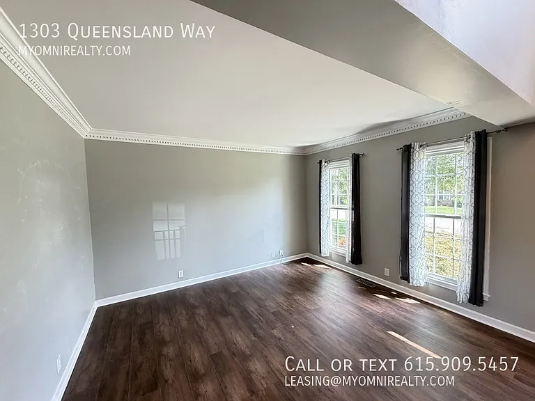 1303 Queensland Way — Photo 42