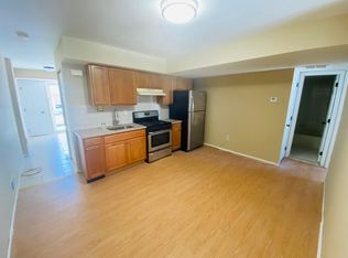 37 Spruce Ln, Staten Island, NY 10309