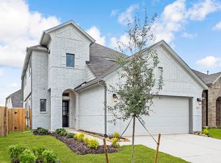 3011 Skyward Oak Dr, Conroe, TX 77385