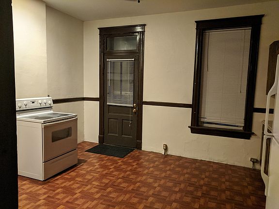 5th image of 3409 McKean Ave #1F