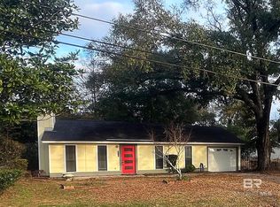 151 East Dr, Mobile, AL 36608
