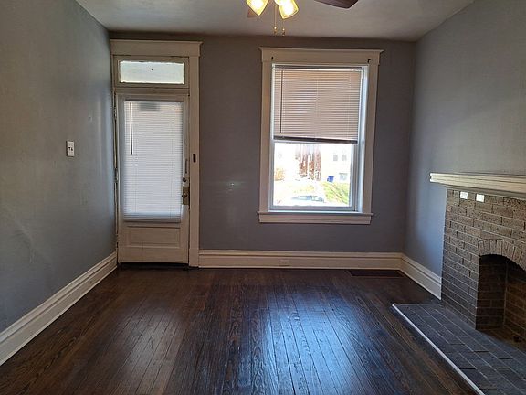3rd image of 4920-4922 Murdoch Ave #4920-B