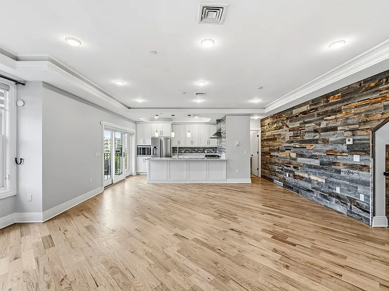 30 Marquis Ct — Photo 4