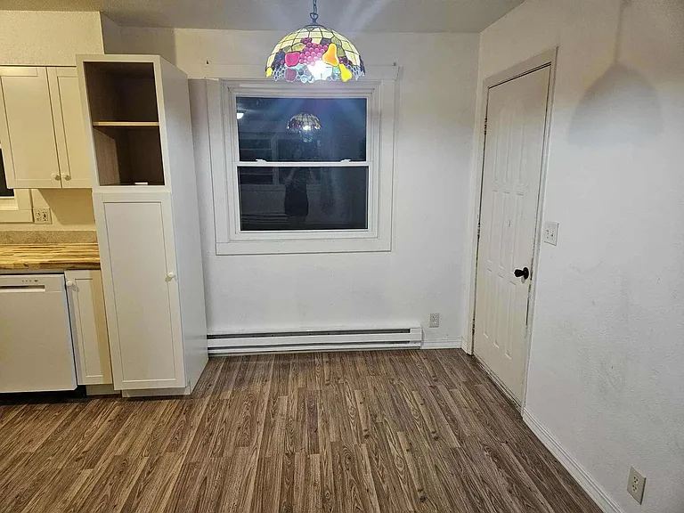 365 Bare St — Photo 9