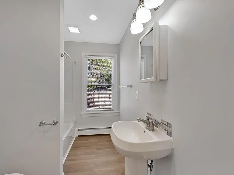 19 Maple Ave #19A — Photo 16