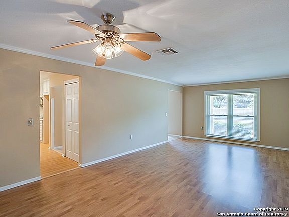5th image of 8567 Athenian Dr