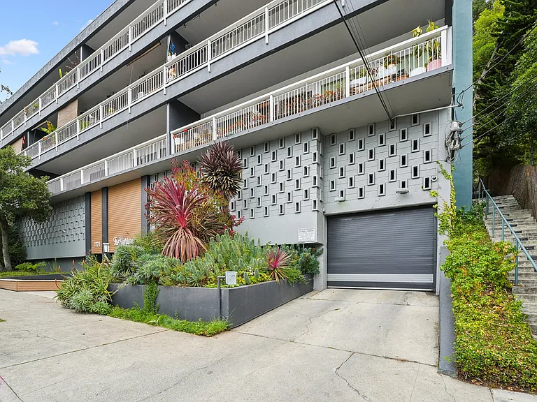 1771 Highland Place — Photo 36