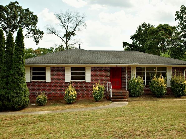 624 Barclay Ln