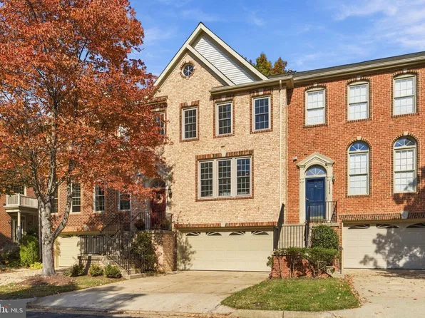 10440 Courtney Dr, Fairfax, VA 22030