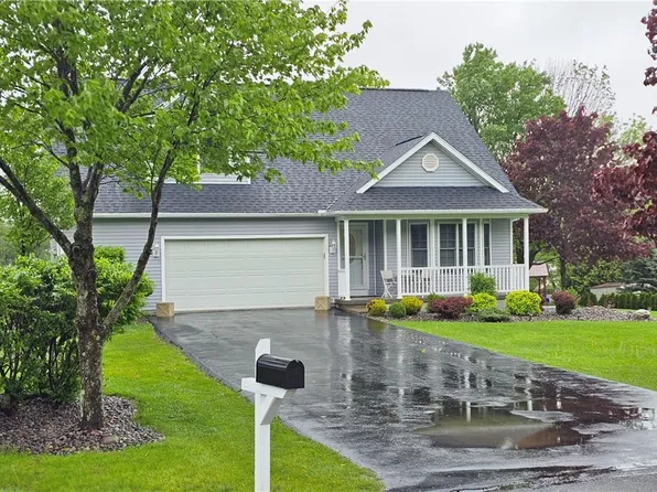 108 Sun Flower Cir, Frankfort, NY 13340