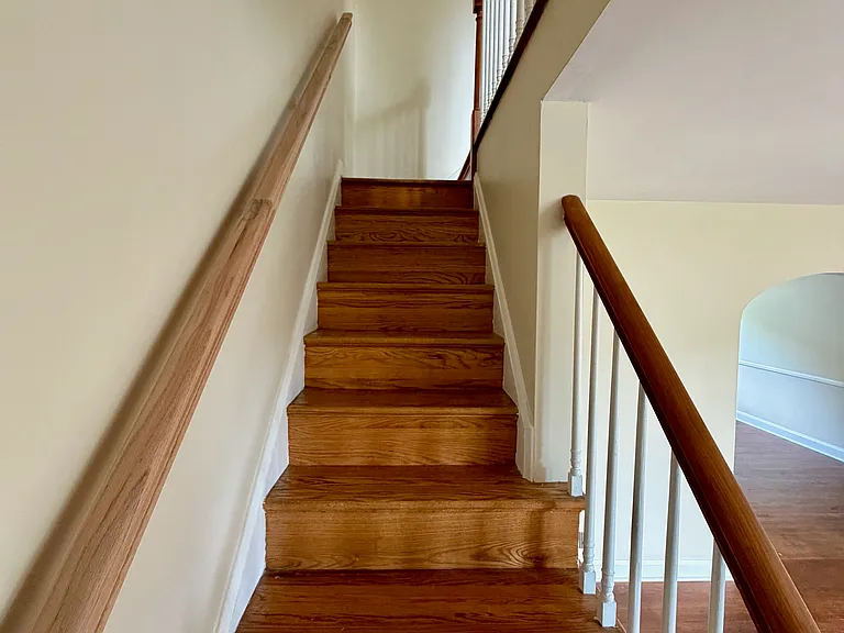 1644 Thetford Rd — Photo 8