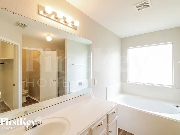 3519 Apache Meadows Dr — Photo 7