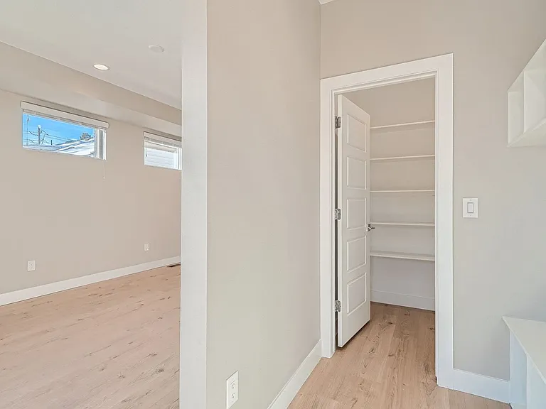 3434 N Garfield St — Photo 24
