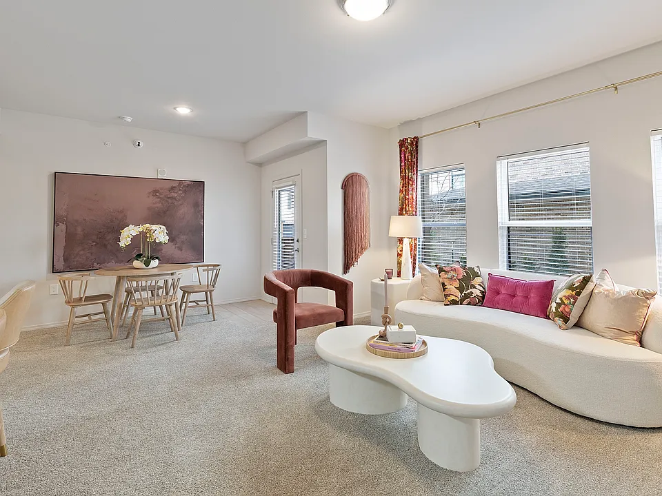 152 Northland