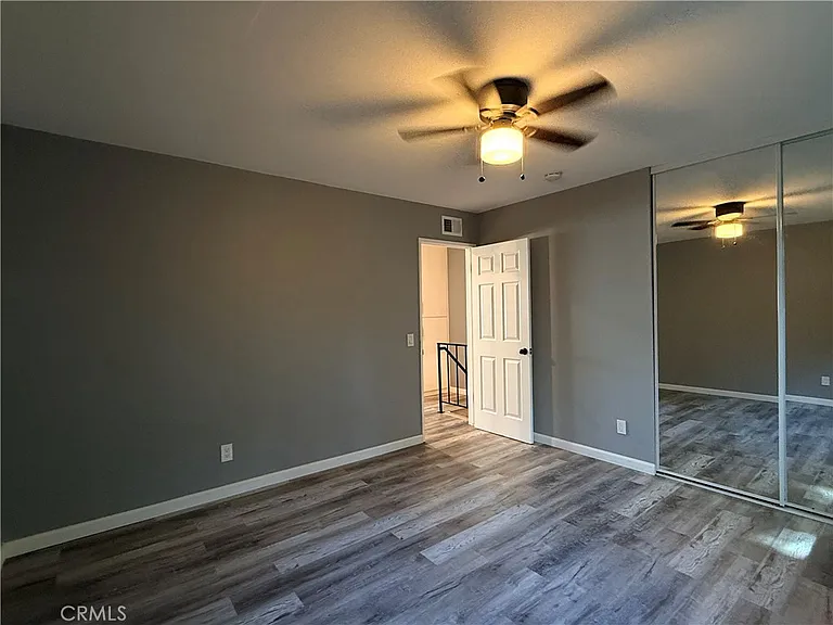 228 N Kodiak St #C — Photo 10