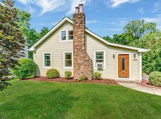 508 Lyons Rd, Basking Ridge, NJ 07920