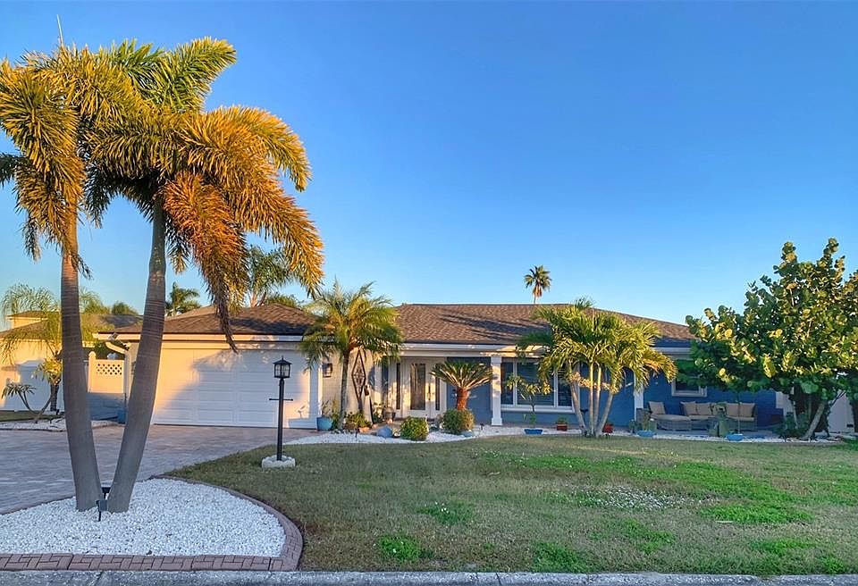 1st image of 6317 Wisteria Ln