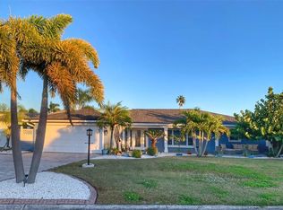 6317 Wisteria Ln, Apollo Beach, FL 33572