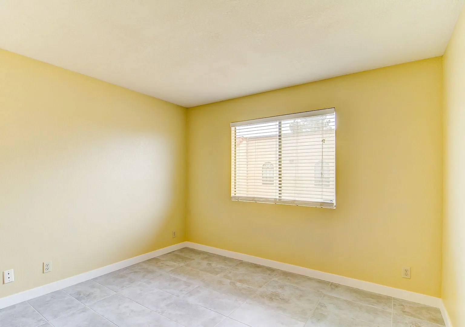 2980 Juniper Hills Boulevard Unit#201, Las Vegas, Nevada 89142 — Photo 3
