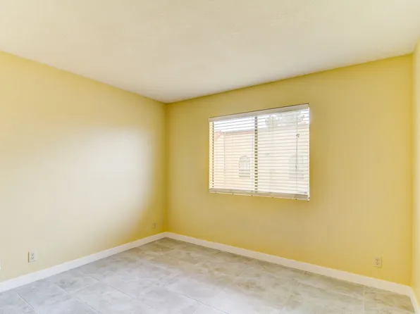 2980 Juniper Hills Blvd Unit 201, Las Vegas, NV 89142