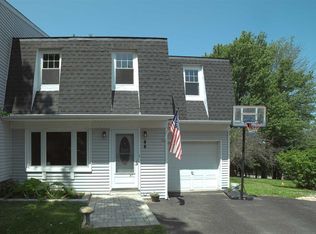 44 Larch Ct, Fishkill, NY 12524