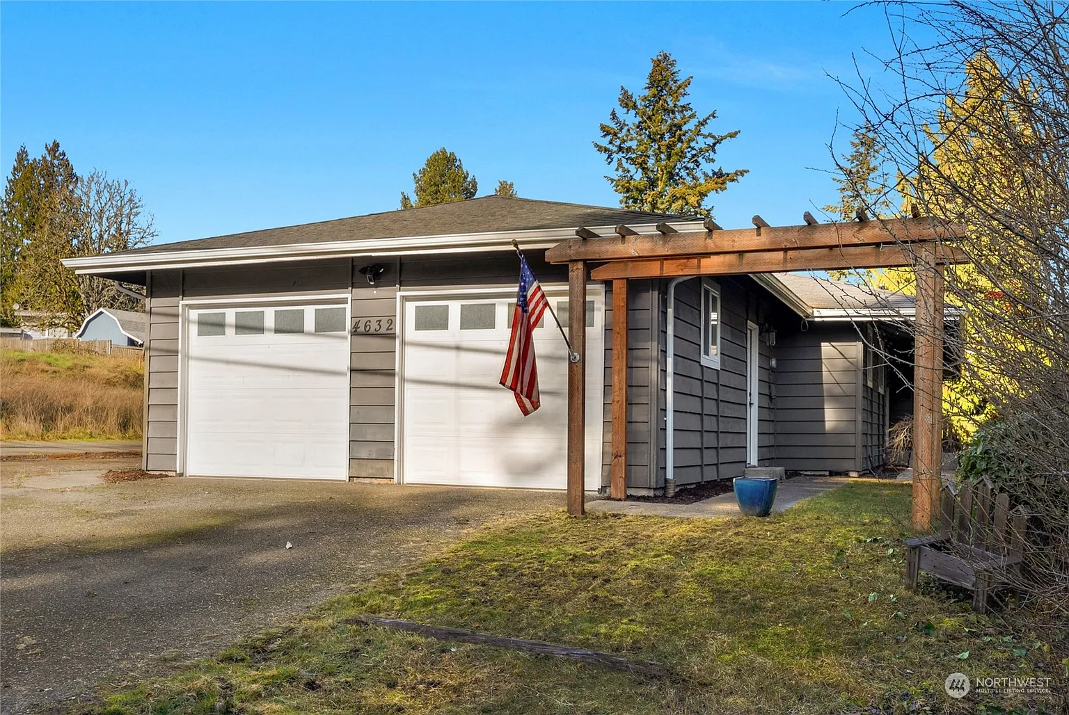 4632 S 164th Street photo 1