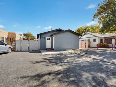 116 Stanford Dr SE, Albuquerque, NM, 87106