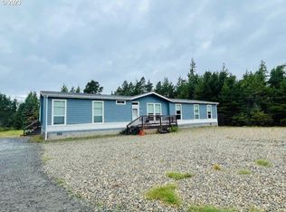 55426 Azalea Dr, Bandon, OR 97411