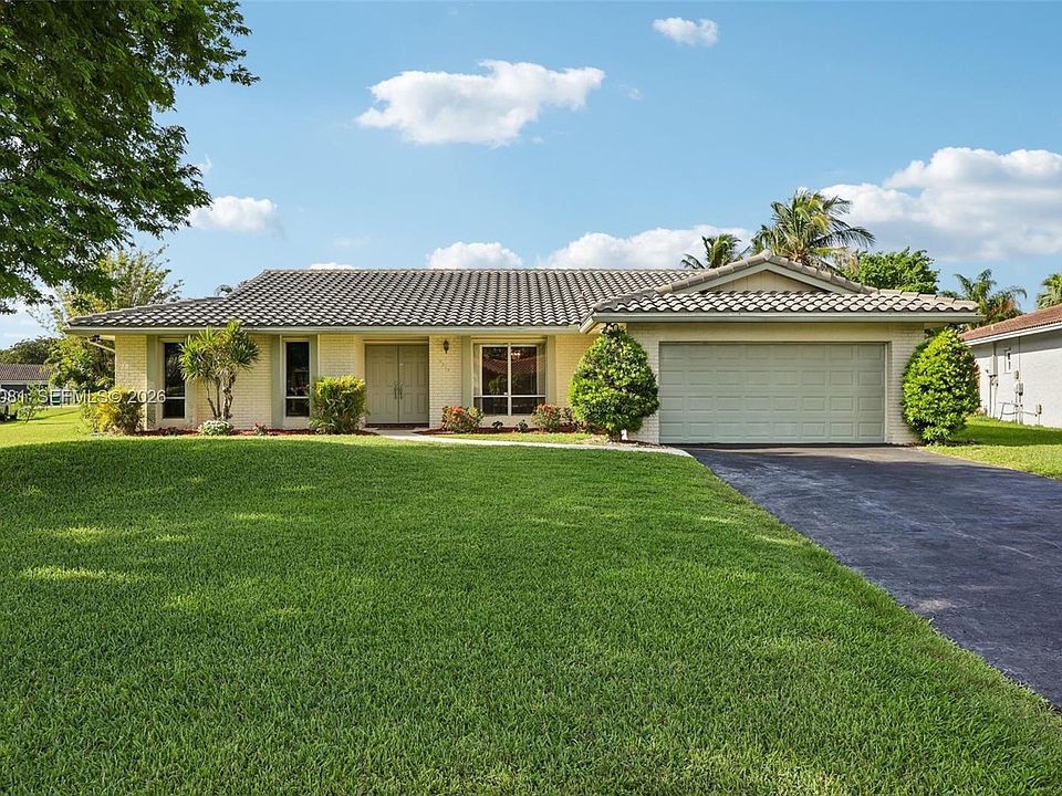 1st image of 2518 NW 121st Dr