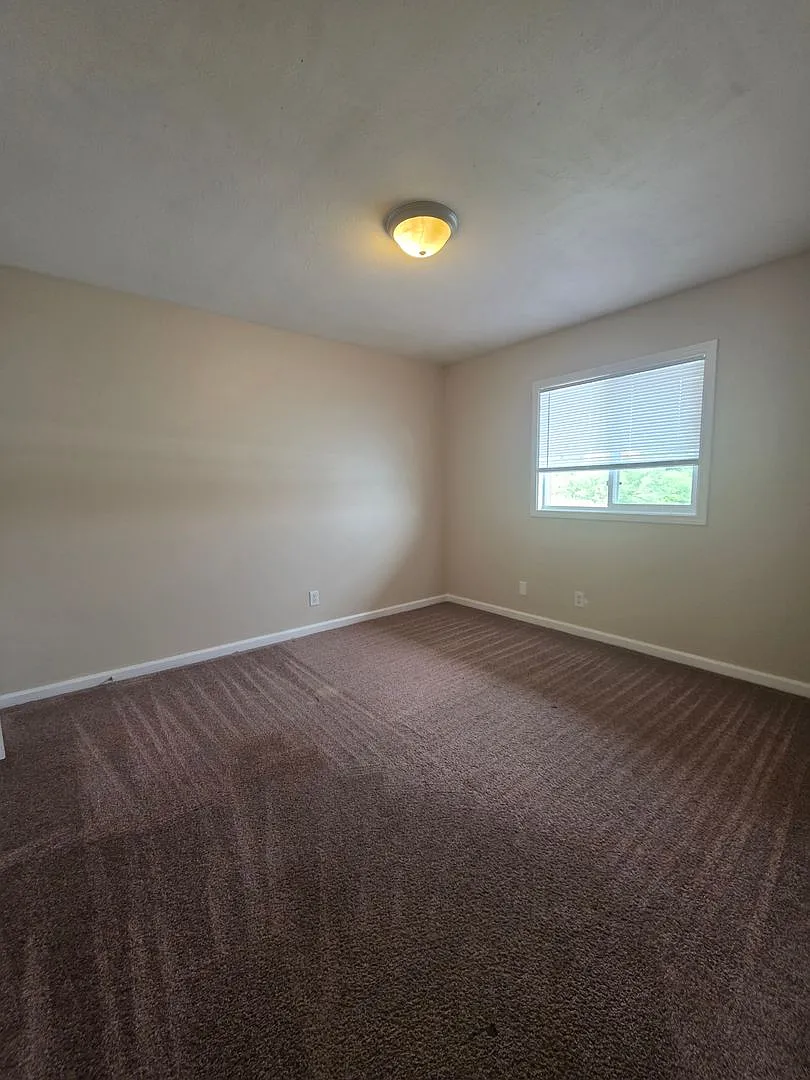 616 N 46th Street Apartments — Photo 3