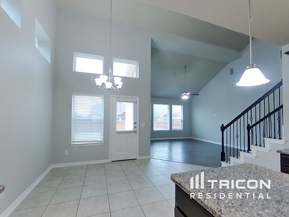 5th image of 8057 Bassano Dr