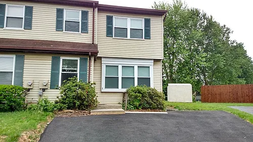 116 Horseshoe Ln Photo 1