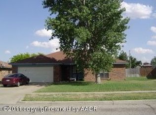 8001 Roach Dr, Amarillo, TX 79121