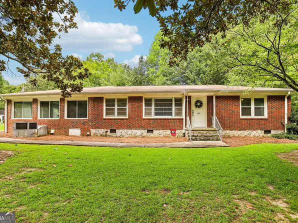 305 Oak Ave, Carrollton, GA 30117
